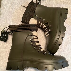 Marc Fisher Freely Faux Fur Water Resistant Lug Sole Boot Dark Green Size 9 NWT